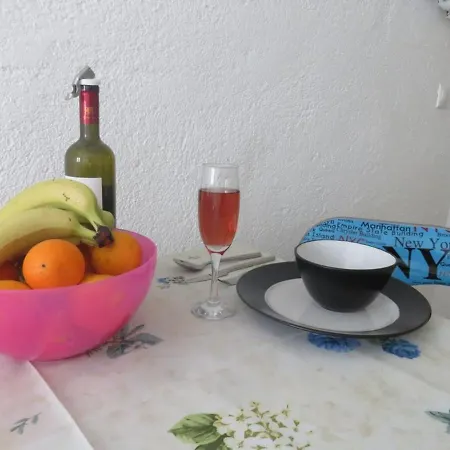 Semesterbostad Charming Traditional 1-Bed House In Rhodes *